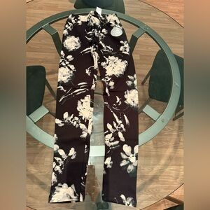 GAP Kids Cozy Lined Leggings - Black and Cream Floral